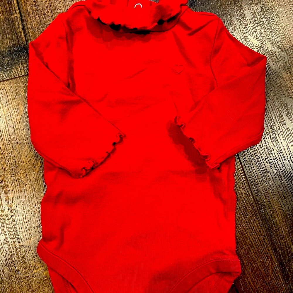 GYMBOREE Sweet Heart Line Onesie 6-12 Month